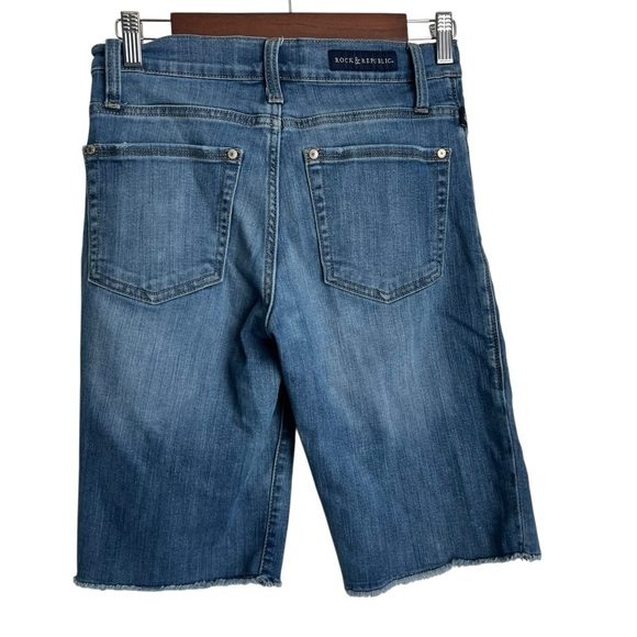 Rock & Republic - Kristy- Blue Bermuda Jean Shorts - SZ: 6 - Picture 2 of 6